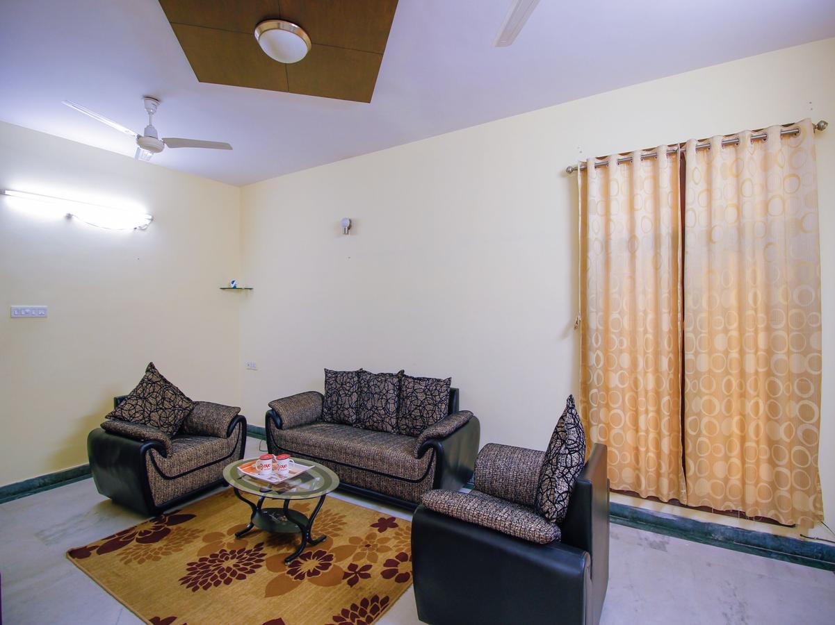 Balaji Residency Hotel Hyderabad Exterior photo