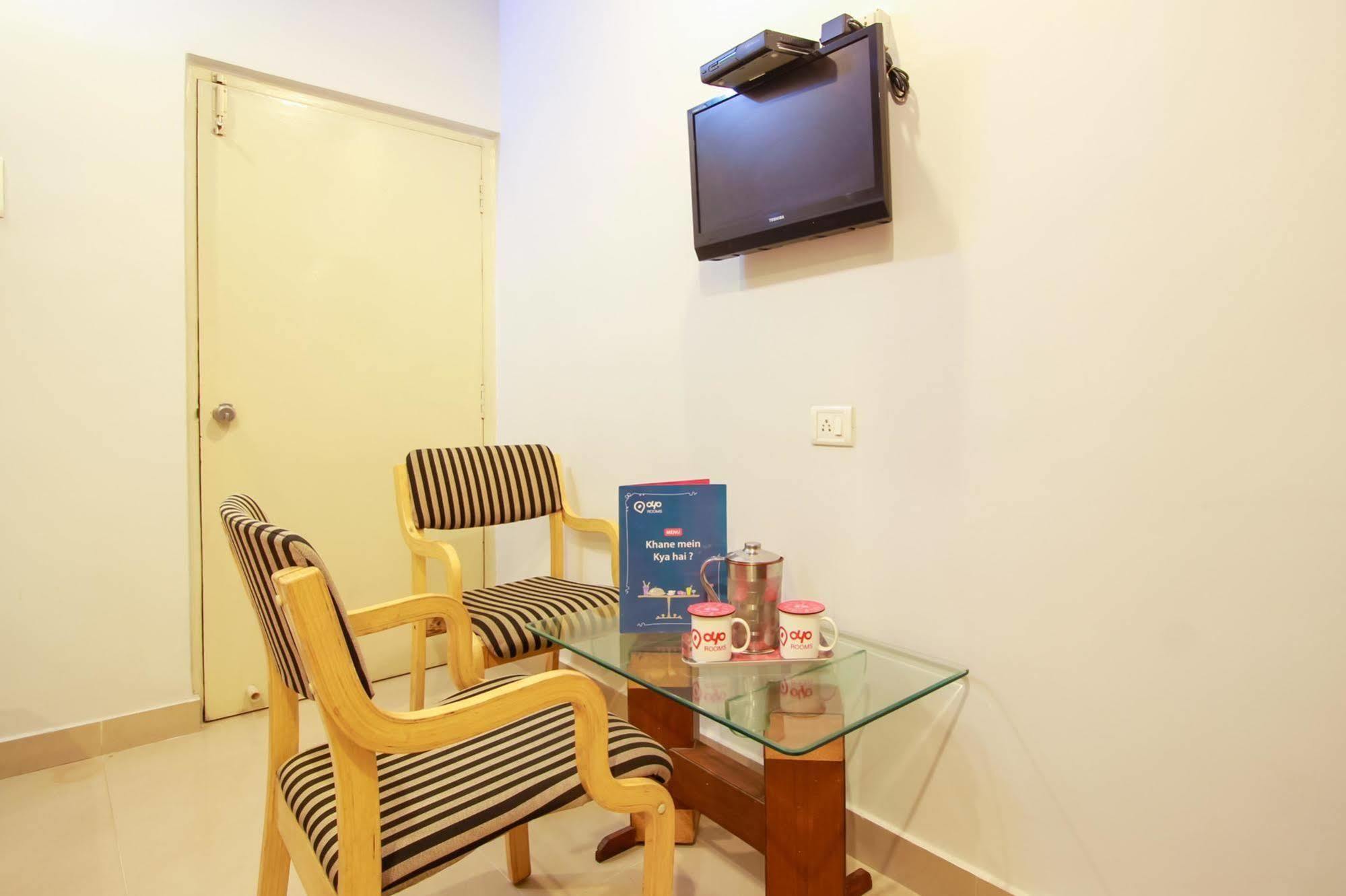 Balaji Residency Hotel Hyderabad Exterior photo