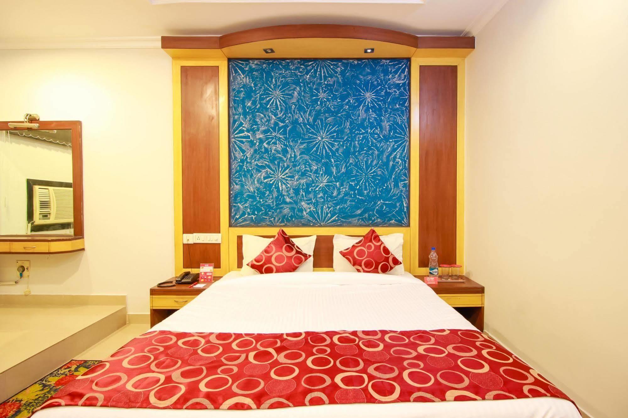 Balaji Residency Hotel Hyderabad Exterior photo